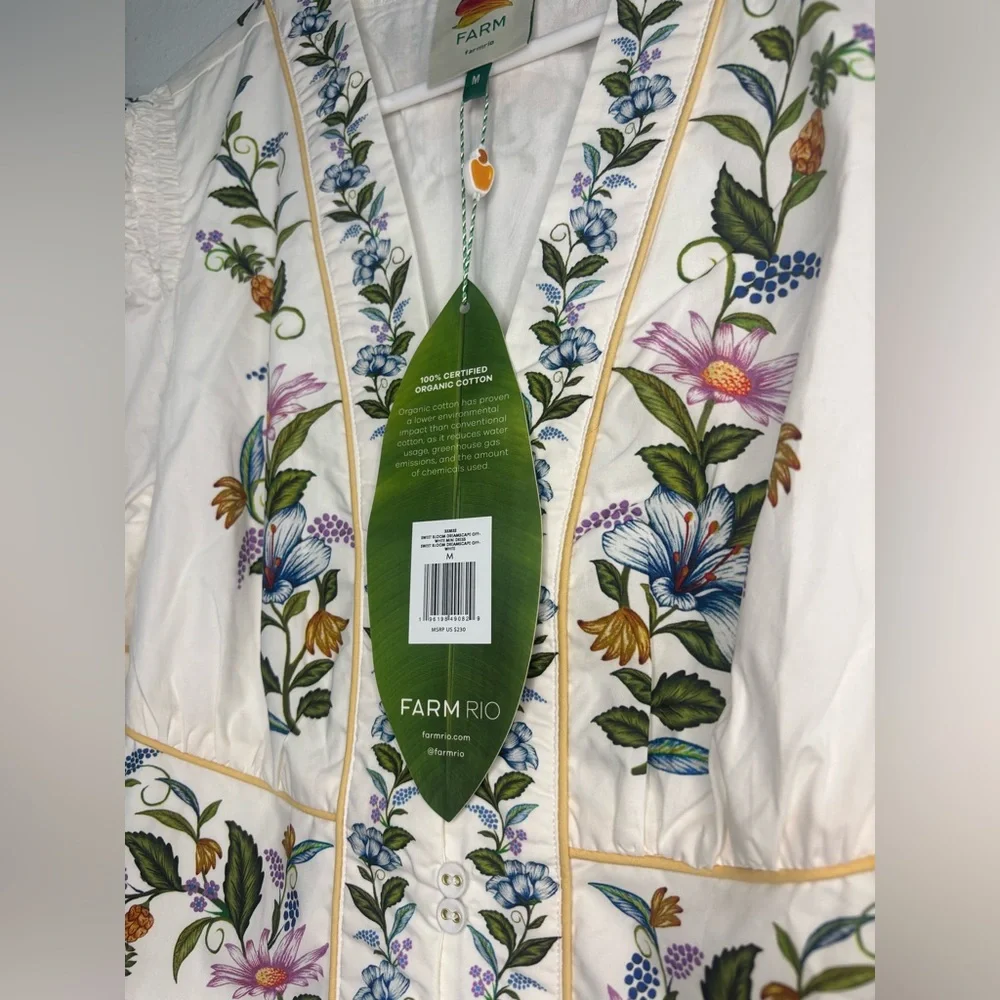 Farm Rio NWT SWEET BLOOM DREAMSCAPE OFF WHITE MINI DRESS SZ MEDIUM - Picture 4 of 11